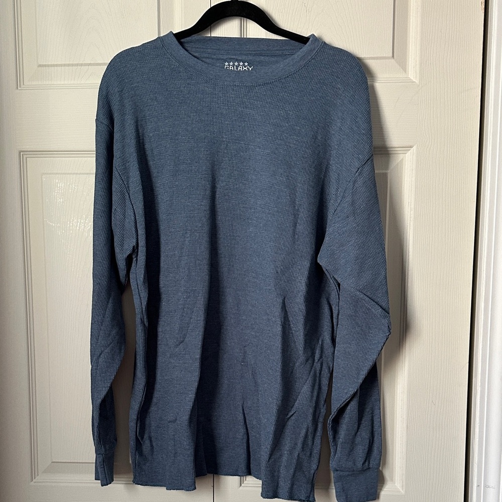 Galaxy By Harvic Men's Long Sleeve Blue Tee 2XL. NWOT